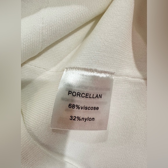 NWT SZ XL Aleeza Paris Porcelain Knit Top White Long Sleeve - Picture 10 of 10